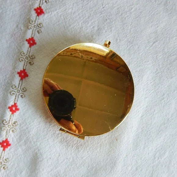 Rhinestone "M" Mirrored Travel Compact - Picture 4 of 4